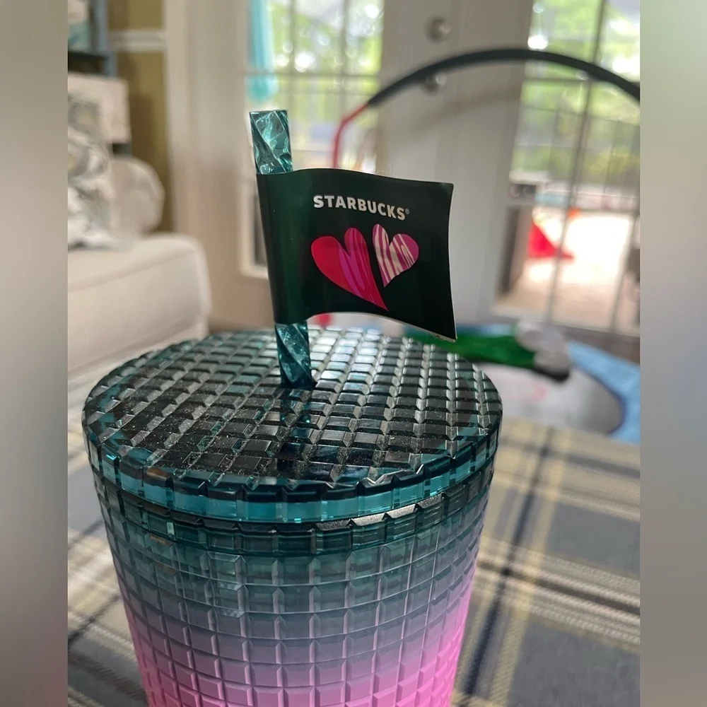 Starbucks 2024 Love Colorful Gradient Grid Cold Cup Tumbler. NWT valentines Day